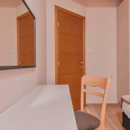 The Maisonette With 2 Bedrooms And 2 Bathrooms * София